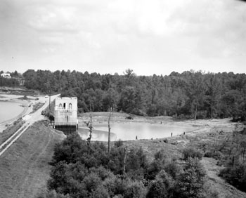 Dike and Pump at Duck River Game Refuge