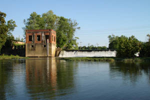 Hydroelectric-powered Dam at Shelbyville